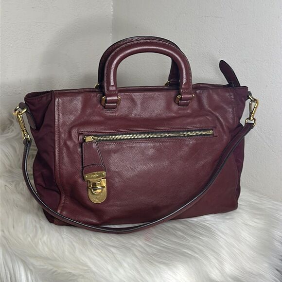 💯Authentic Prada Two-Way Handbag🍀 - Picture 17 of 17